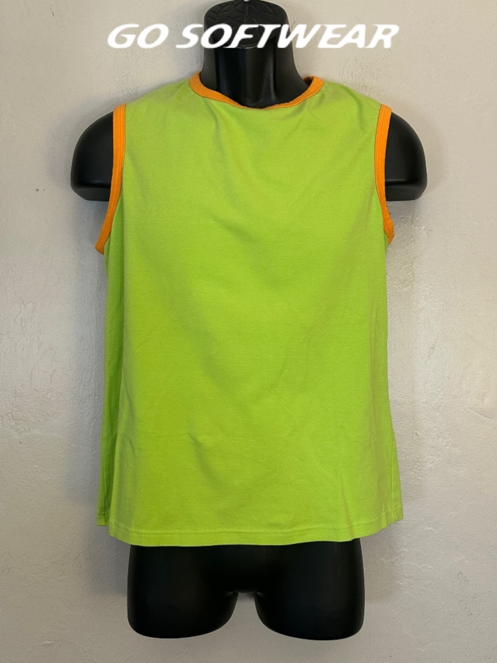 Go Softwear Sleeveless T Shirt Large Gently worn 90% cotton/10% lycra 19" armpit